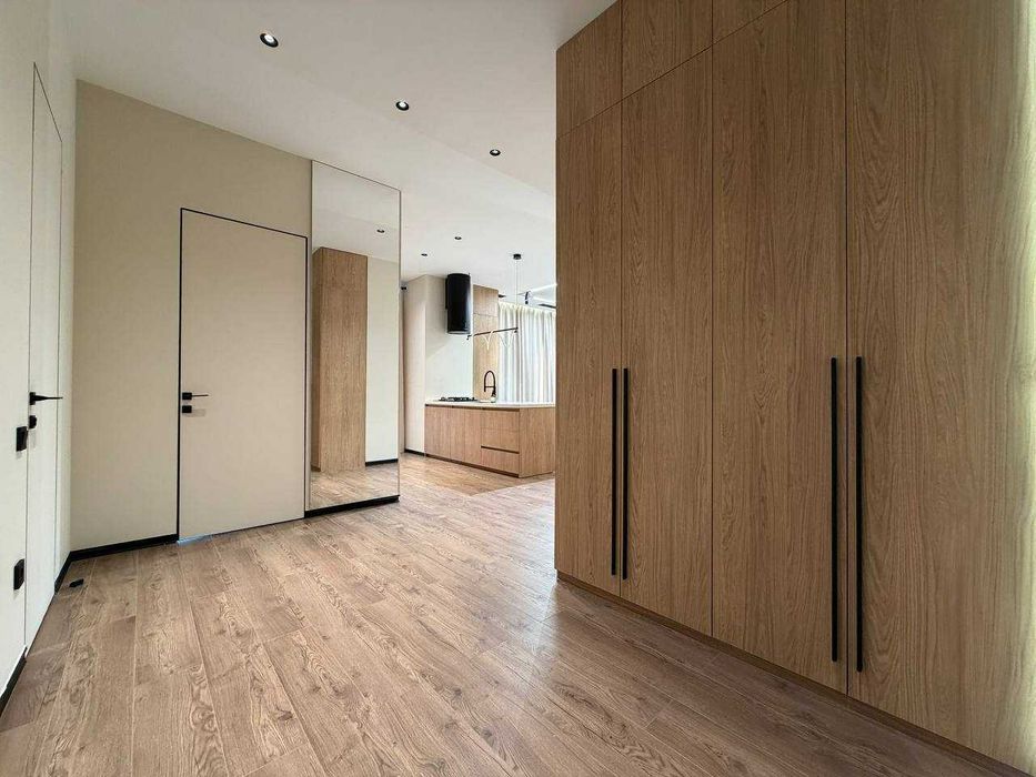Продаётся 3-х комнатная квартира в ЖК Parkwood .Мирабадский район