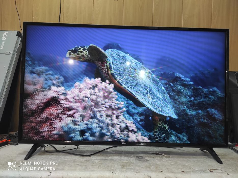 Продам телевизор