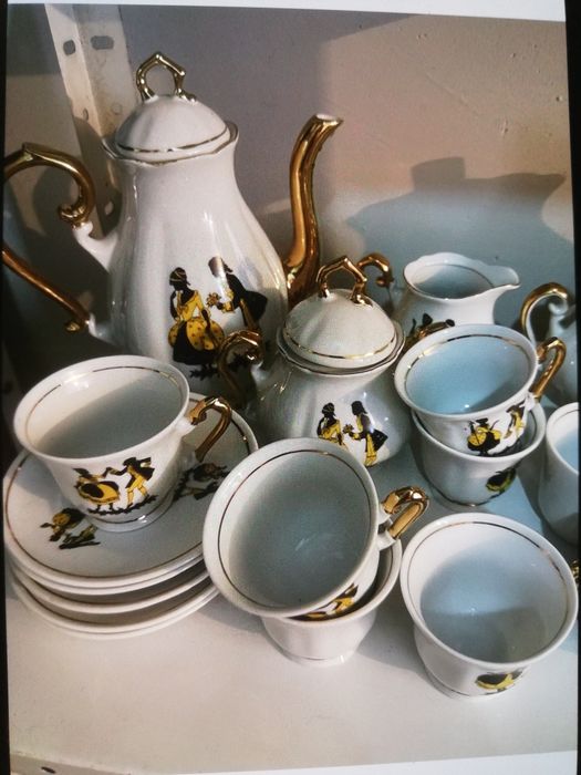 Порцеланови сервизи и други