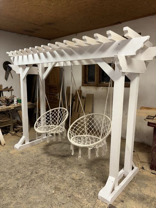Pergola cu 2 leagăne