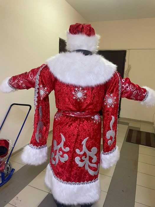 Карнавальные косимы снегурочки дед мороза