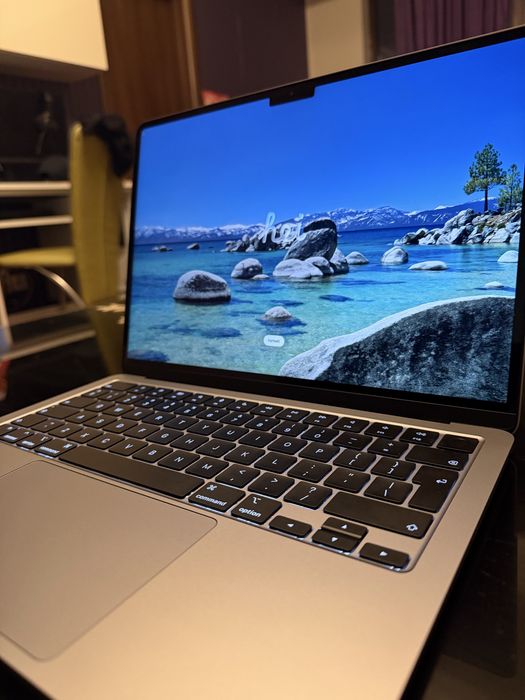 MacBook Air M3 13.6 / 24GB RAM / 512GB / Ca NOU / Garanție 2025