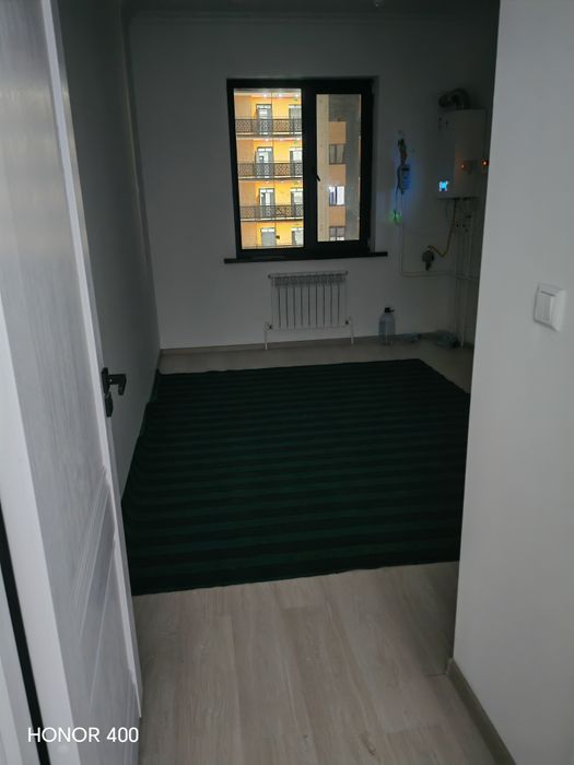 Qipchoq va Chinor metroga 5 daqiqalik ijara kvartira bor, yangi navast