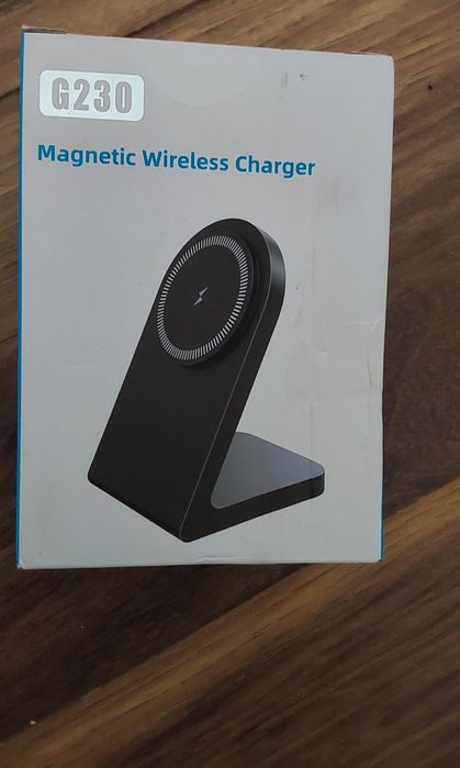 Încărcător wireless magnetic, nou