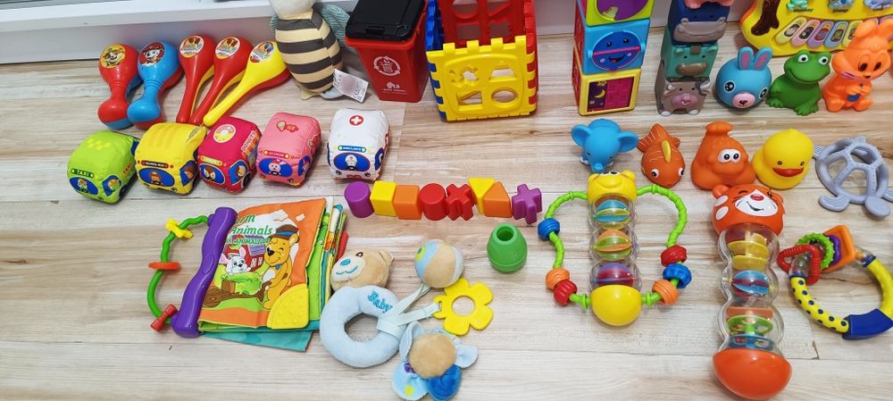 Jucărie pentru bebeluși