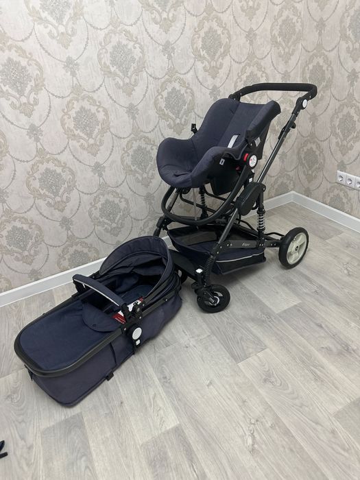 Продам детскую коляску трансформер + автолюлька