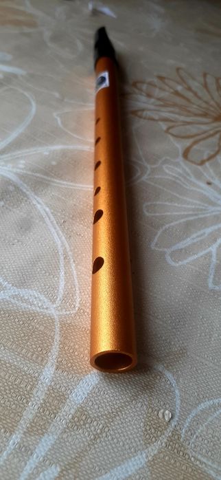 Ирландска флейта в До и Ре мажор и една китайска флейта