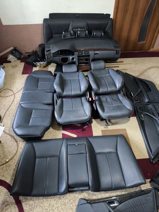 Салон Мерседес 210