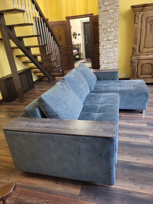 Продам диван  бу