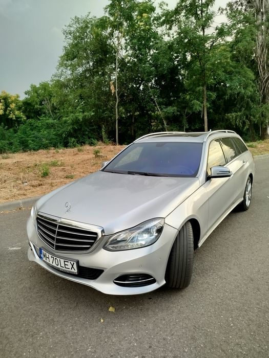 Mercedes Benz e 220 170 cp 2015