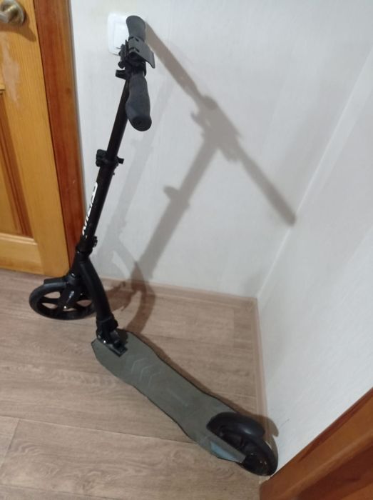 Продам самокат в хорошем качестве