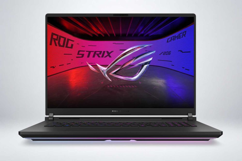 ASUS ROG Strix SCAR 18/ Ultra 9 / 32GB/ 2TB / RTX5090 24GB/ 2.5K 240Hz