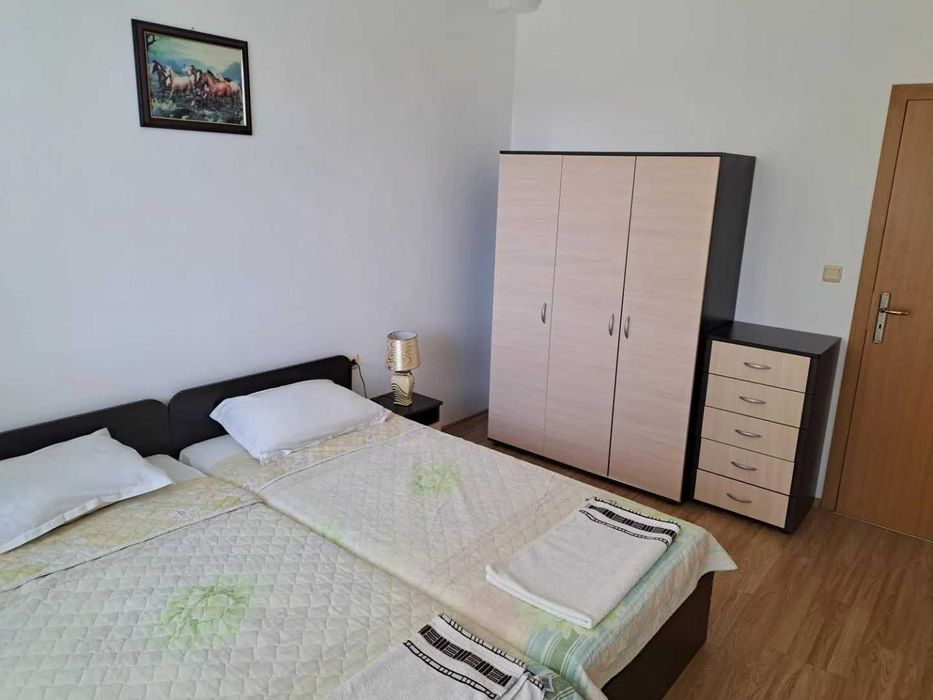 Дава се под наем Тристаен апартамент в Поморие - 90 кв.м за 498.27 € - Снимка #9