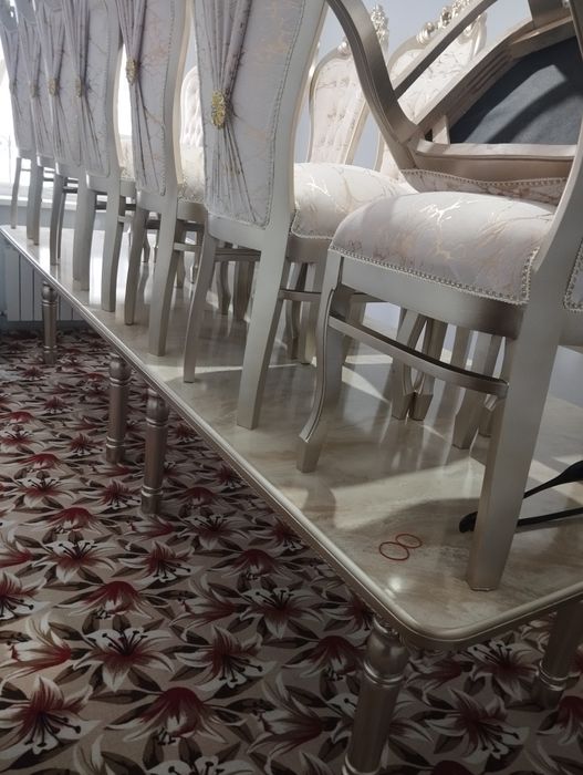 Stol stullar sortiladi