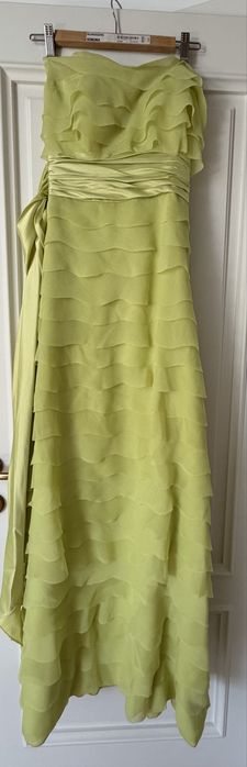 Rochie fara umeri