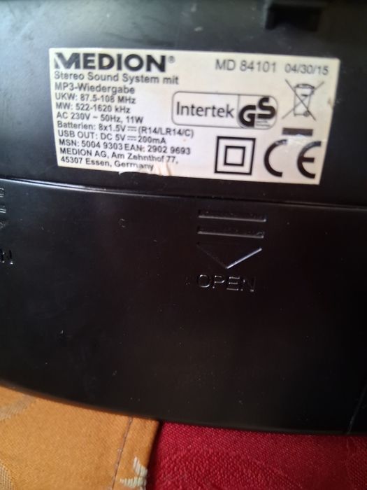 Medion:Radio -cd-mp3,usb,sd,aux,functional