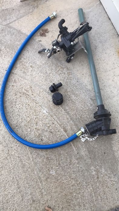 Помпи за пръскачки , маркучи за високо налягаме,капаци и др