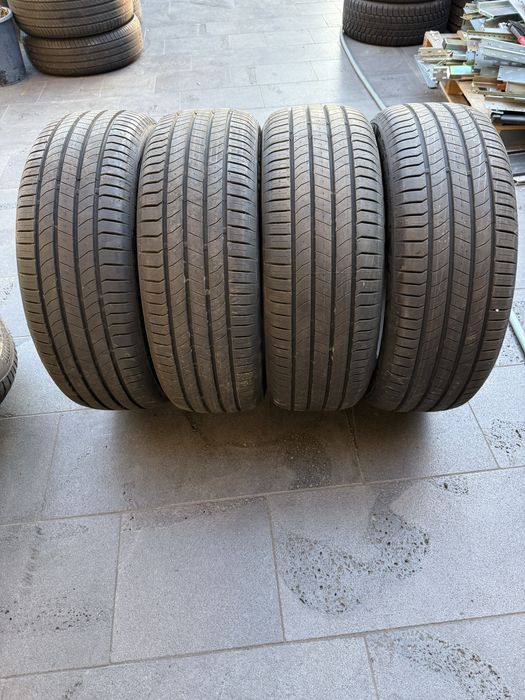 Гуми NEXEN 215/60/17  DOT 25