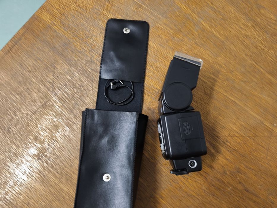 Bliț vintage Minolta Auto 360 PX