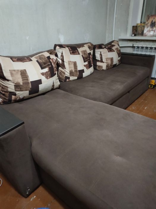 Продаётся диван б/у