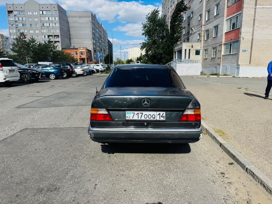 продам Мерседес 300Е
