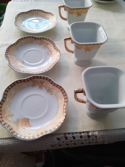 Servici cafea, porțelan japonez - 6 cești + 6 farfurioare - 100 ml.