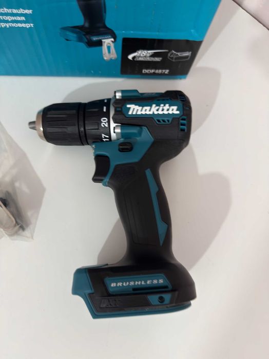 Makita DDF487Z - Masina de gaurit si insurubat 18V