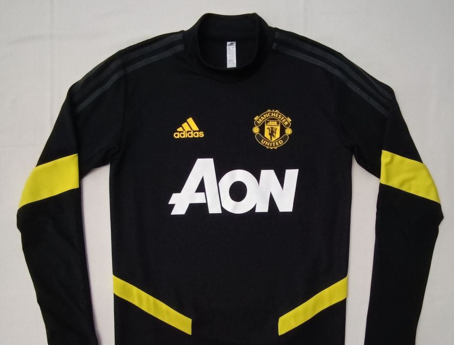 Adidas Manchester United Training Top оригинално горнище XS Адидас Манчестър Юнайтед спорт горно футбол тренировки