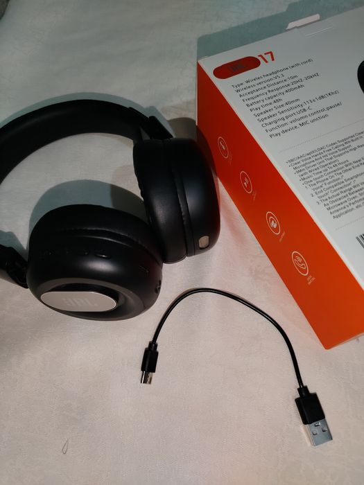 Наушники JBL 17 BASS