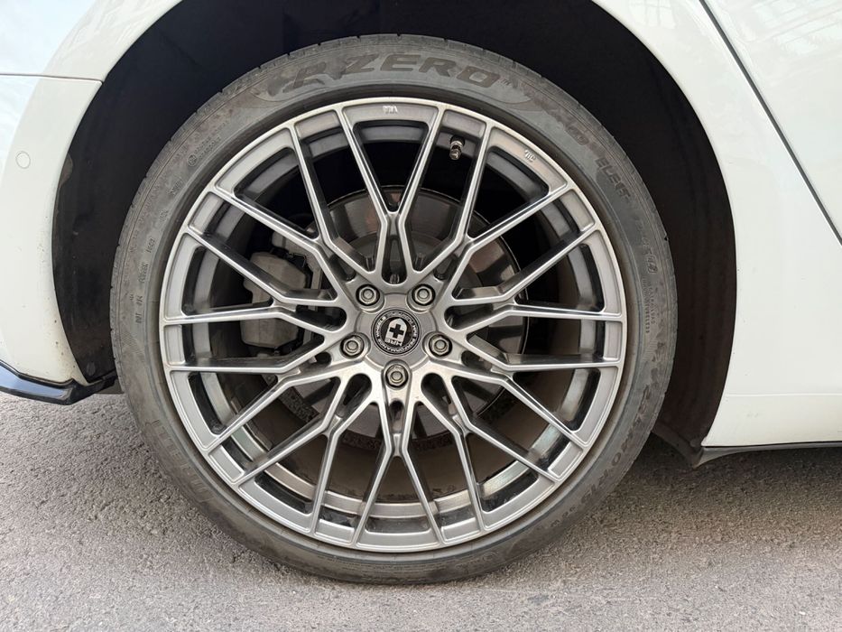 Tesla Model 3 2023 год