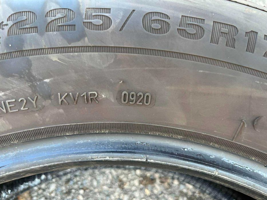 зимни гуми DUNLOP 225/65/17 с ДОТ 09/2020г