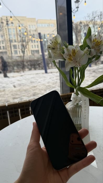 Продается Iphone 15 pro
