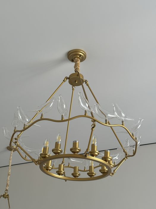 Продаю две люстры