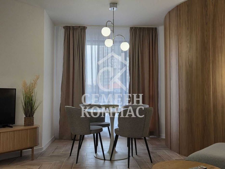 Двустаен луксозен апартамент/за първи наематели