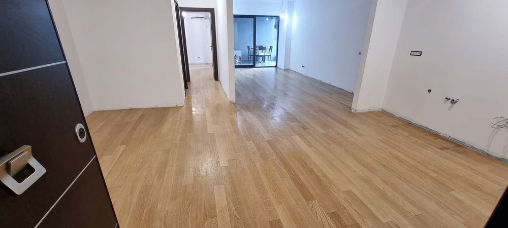 Meseriasi Executam lucrari de Rigips , zugraveala