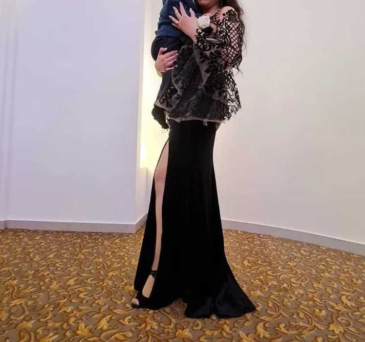 Rochie neagră de seară