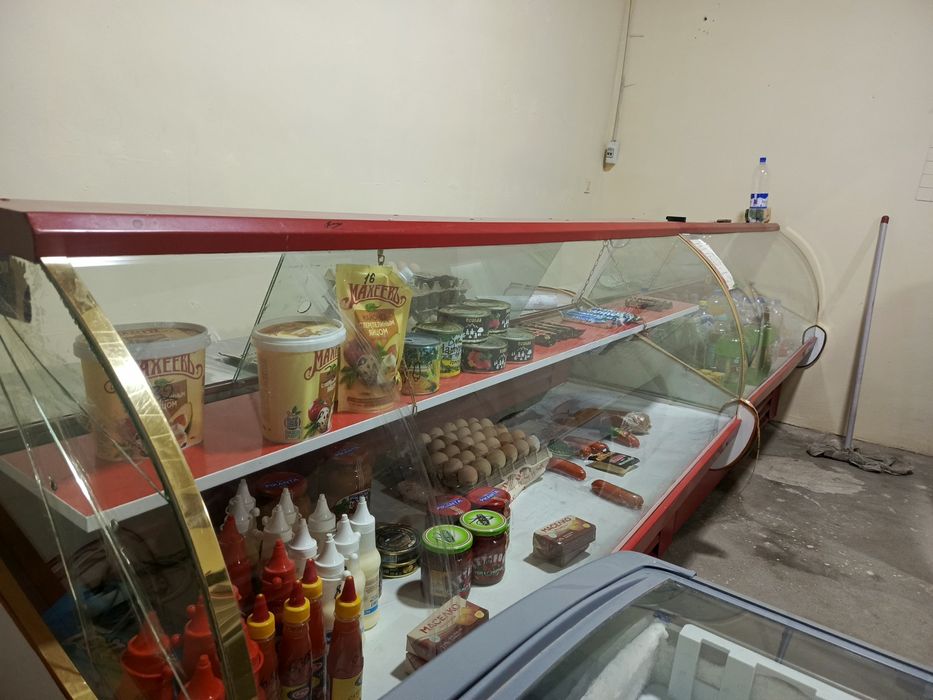 Холодильник витрина
