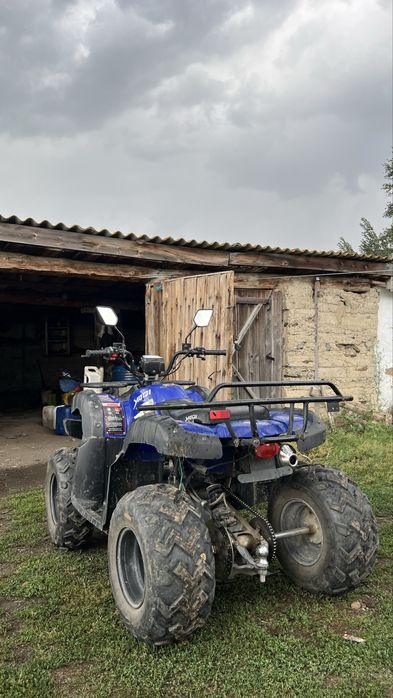 Квадроцикл 200 куб Yaqi