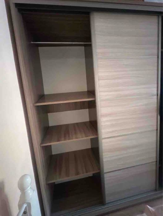 Шкаф,б/у,есть торг