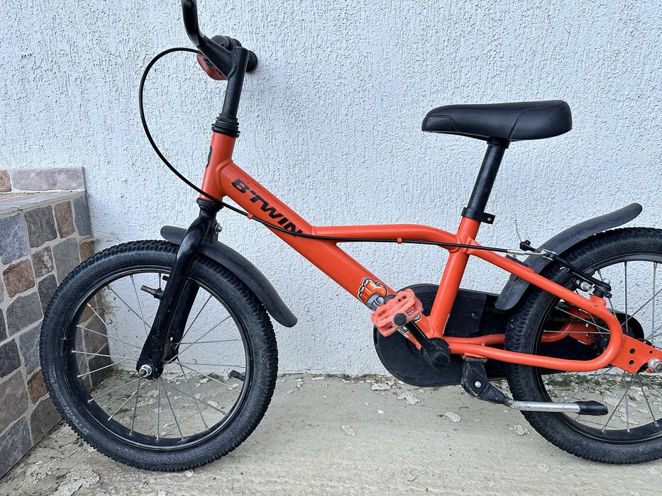 B-twin 16”.