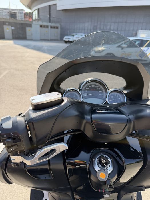 Продавам Yamaha T-Max 500