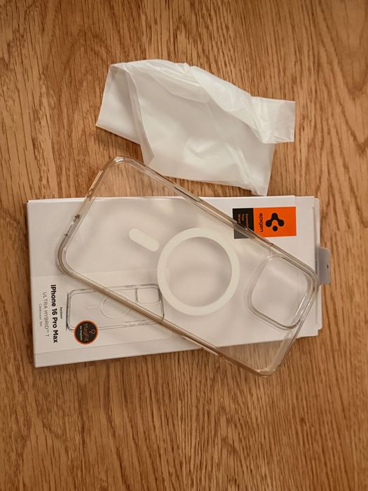 Vand husa Spigen Clear Case Ultra hybrid ''T'' Iphone 16 Pro Max