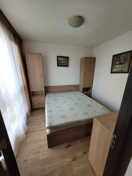 Под наем двустаен апартамен в кв. Христо Смирненски