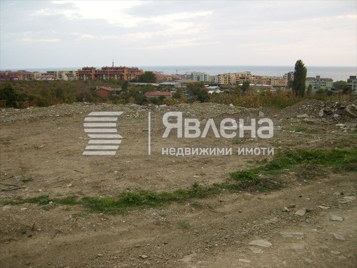 Продава се Парцел в Свети Влас - 2000 кв.м за 100 €/кв.м - Снимка #1