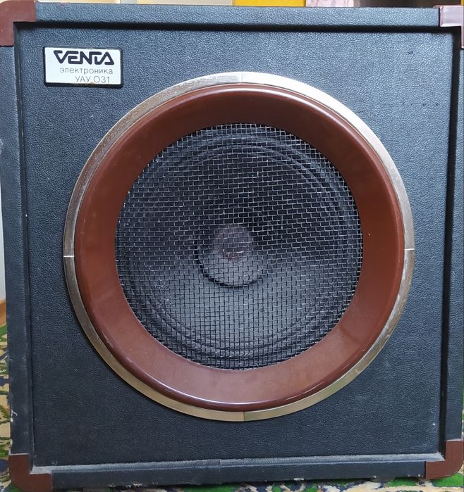 Продам комбо усилитель VENTA электроника УАУ О31