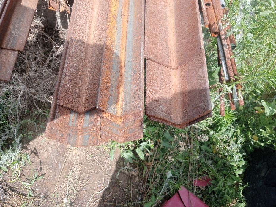 Угольник,Швелер продам