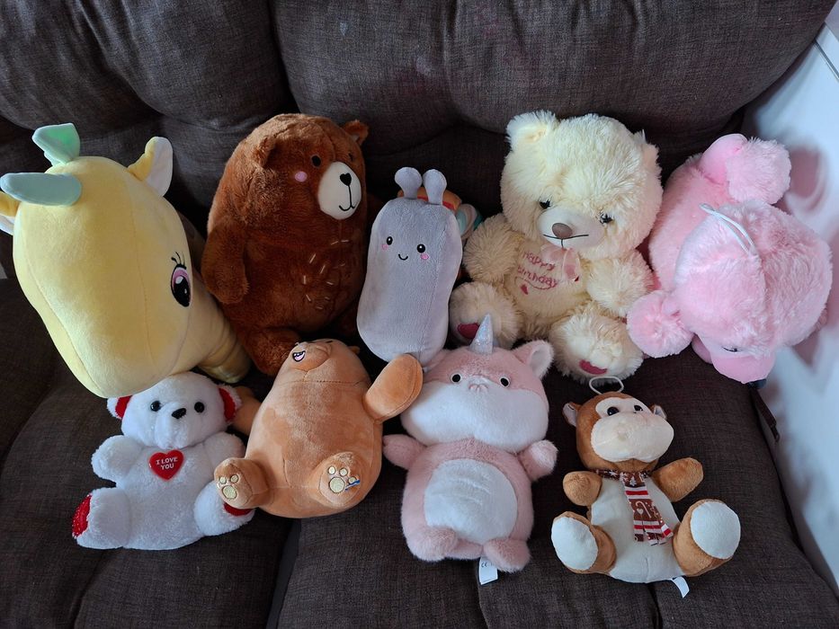 Лот плюшени играчки