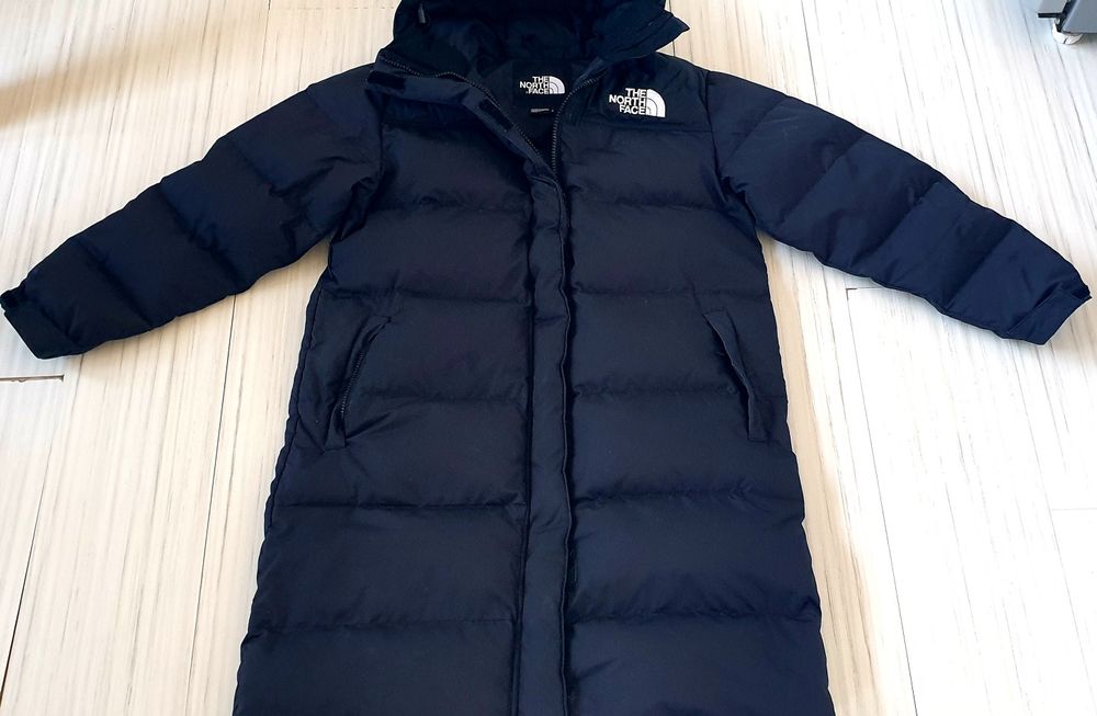 The North Face Nuptse 700 Down Parka S ОРИГИНАЛ ! Дамско  Яке - Парка