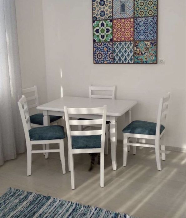 Oshxonaga stol va stullar Uyga stol stul
