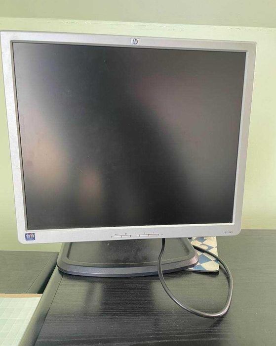 Меняю монитор HP l1940 состояние хорошее полностью рабочий